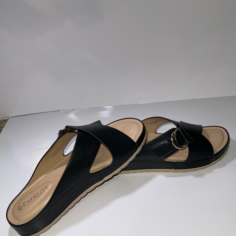 Sandal